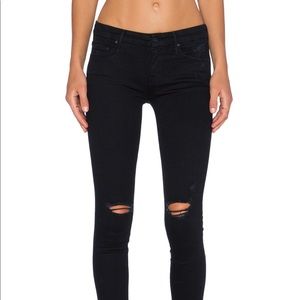 MOTHER Denim Looker Ankle Fray